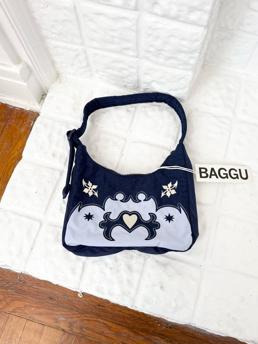 ✧ BAGGU Western Appliqué Mini Nylon Shoulder Bag ✧